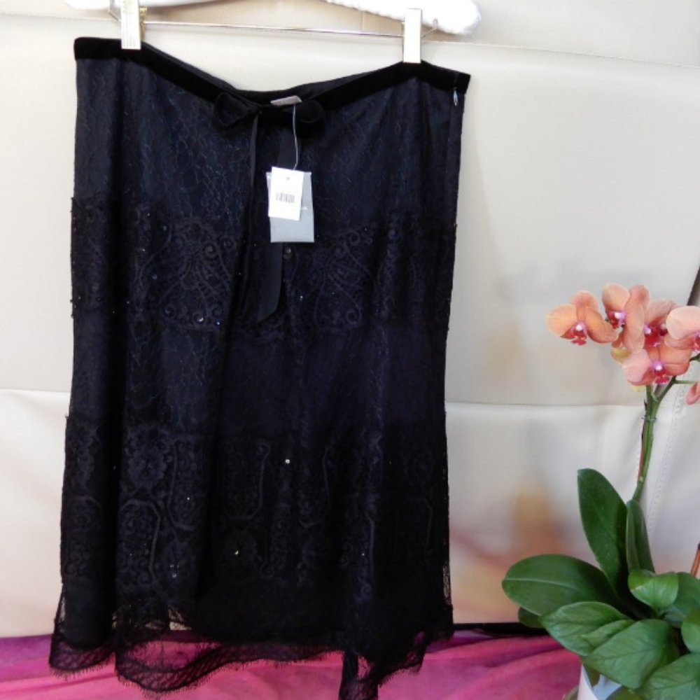 NWT ANN TAYLOR GORGEOUS CHIC SEQUINED LACE SKIRT 6